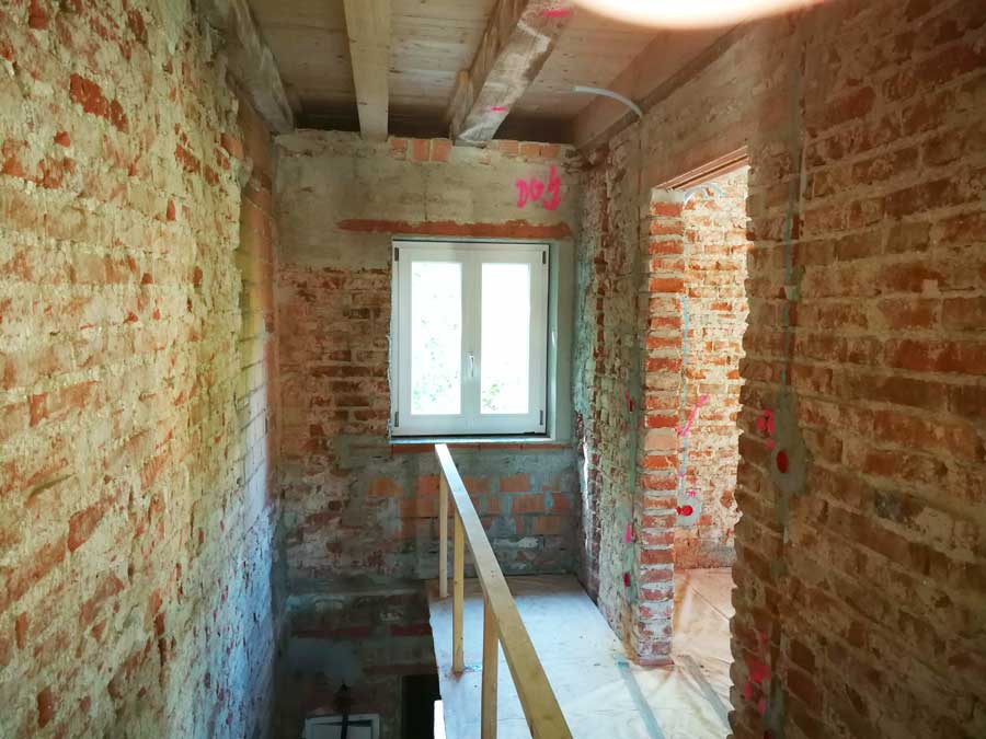 Sanierung Altstadthaus denkmalgeschützt Baujahr ca. 1910 in Friedberg