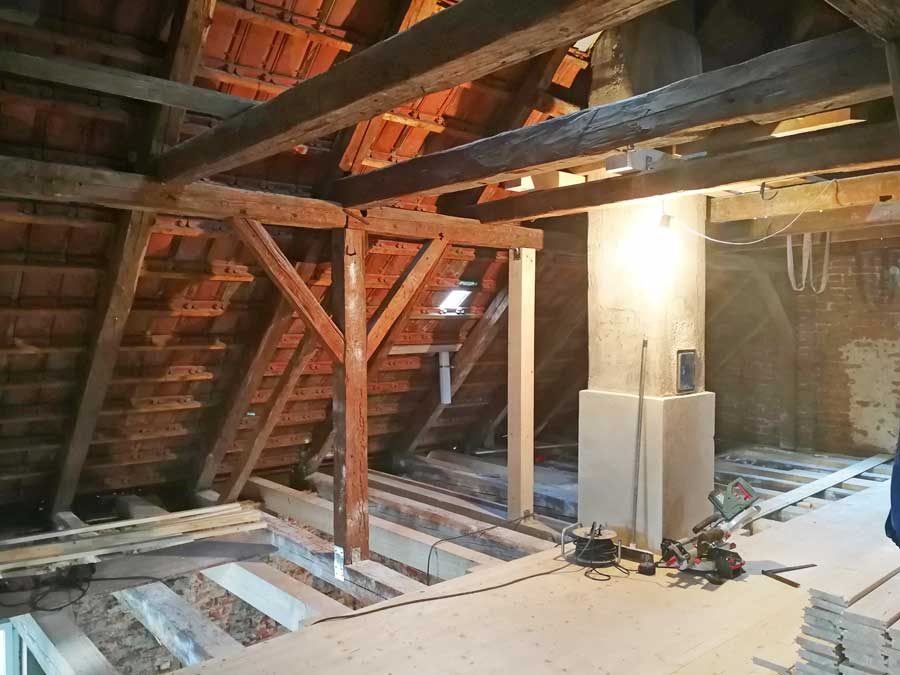 Sanierung Altstadthaus denkmalgeschützt Baujahr ca. 1910 in Friedberg