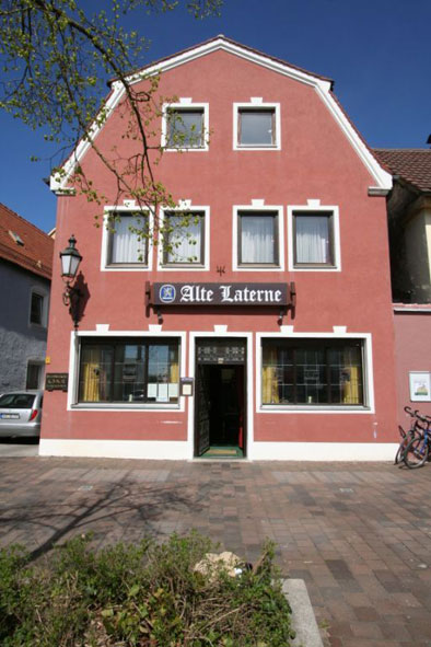 hicker friedberg gewerbebau anbau ausstellung büro