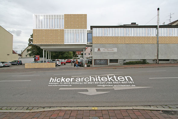 hicker friedberg gewerbebau anbau zahntechnik sandmair visualisierung