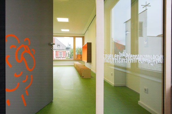 Neubau Evangelischer Kindergarten Friedberg Bay / Hicker Architekten 2014