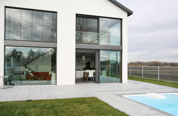 hicker architekten friedberg - Neubau Einfamilienhaus mit 3-fach Garage, Pool, Atelier