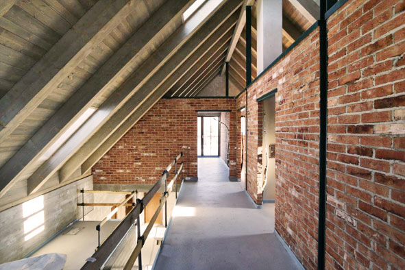 Haus U Derching - Lofthouse mit authentischen Materialien